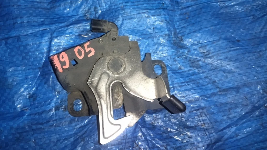 замок капота HONDA ACCORD CU1 -