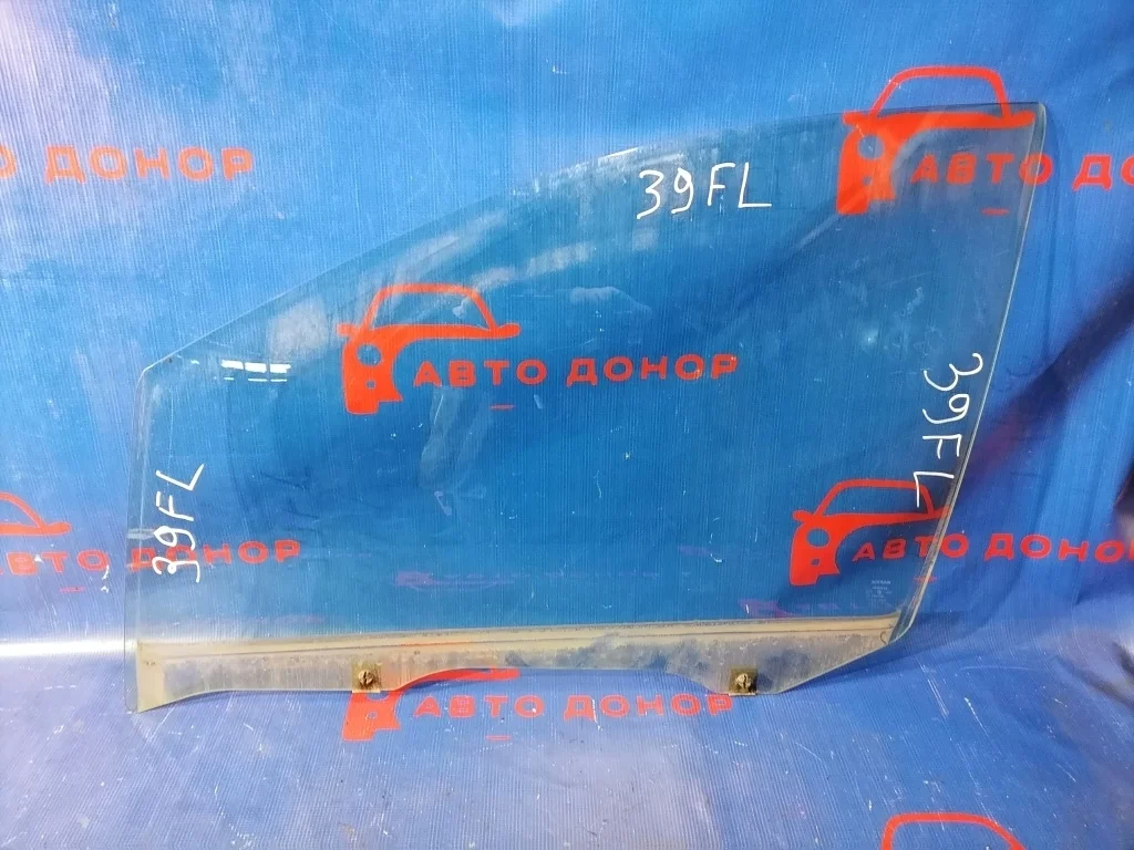 стекло NISSAN LIBERTY PM12 -