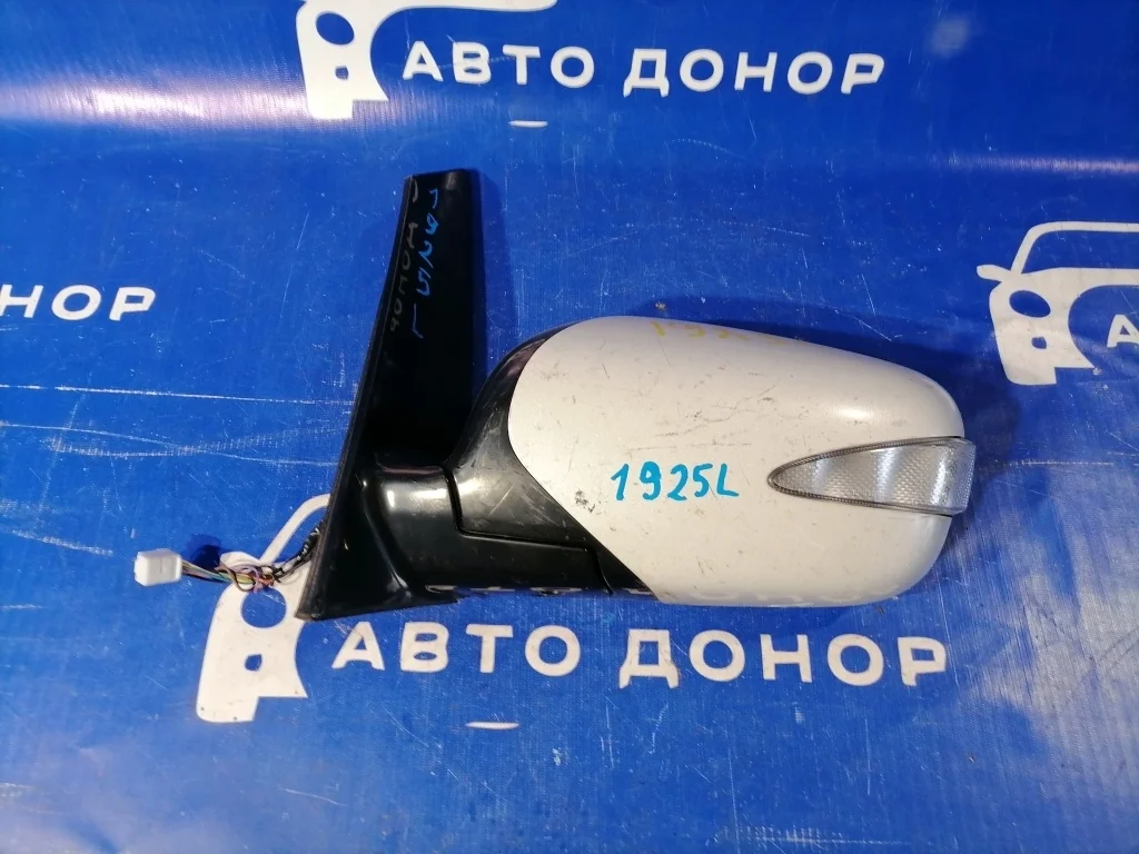 зеркало MITSUBISHI GRANDIS NA4W -