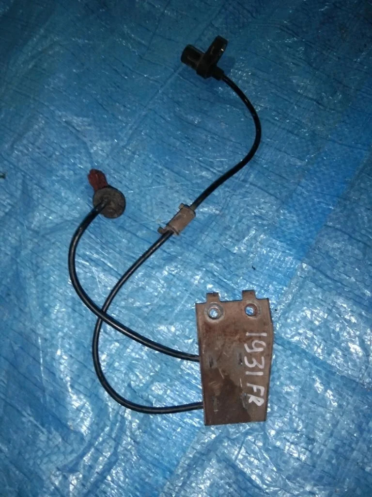 датчик abs SUBARU FORESTER SF5 EJ201