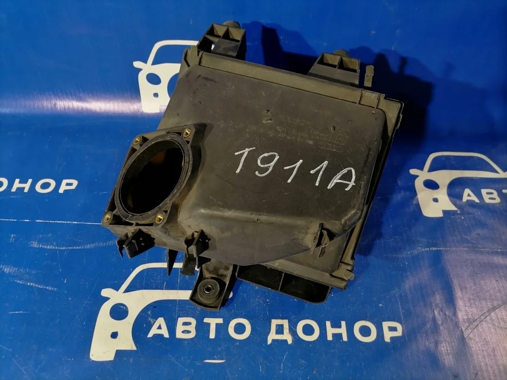 корпус воздушного фильтра AUDI A6 4B2 AML, ARJ