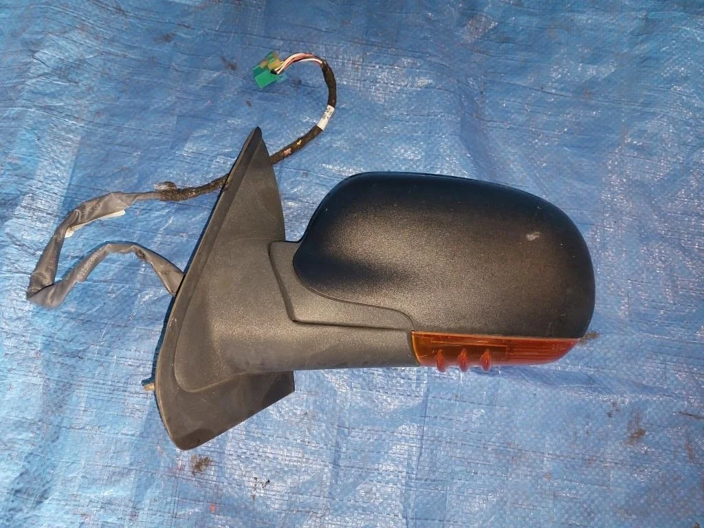 зеркало CHEVROLET TRAILBLAZER GMT360 LL8