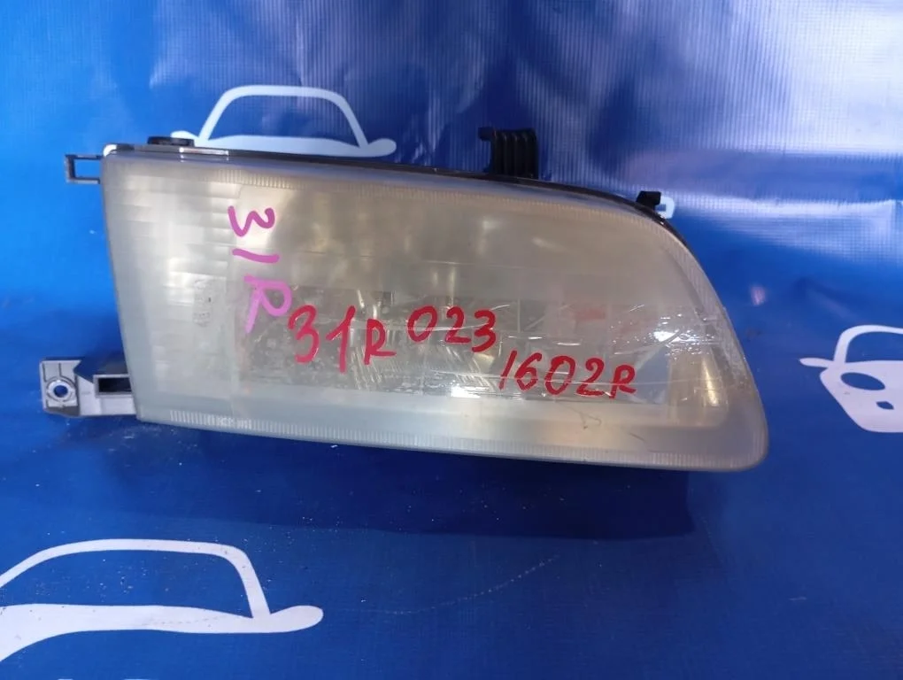 фара NISSAN SUNNY FB15 QG15DE