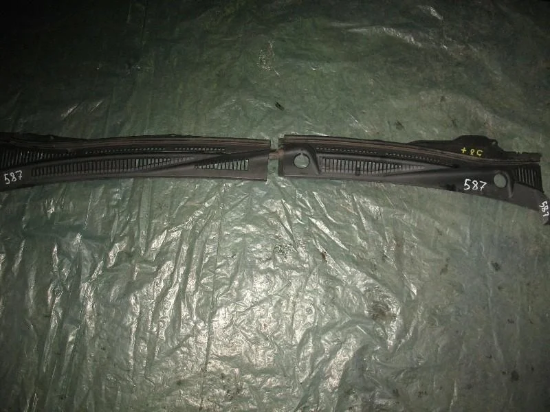 решетка под лобовое стекло SUZUKI GRAND VITARA TD94W -