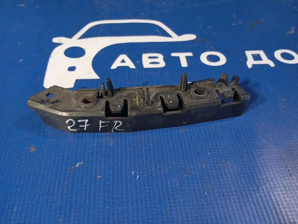 крепление бампера FORD FOCUS CB8 -