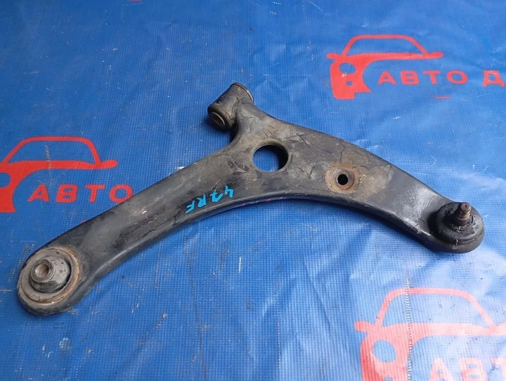 рычаг MITSUBISHI COLT Z27A 4G15