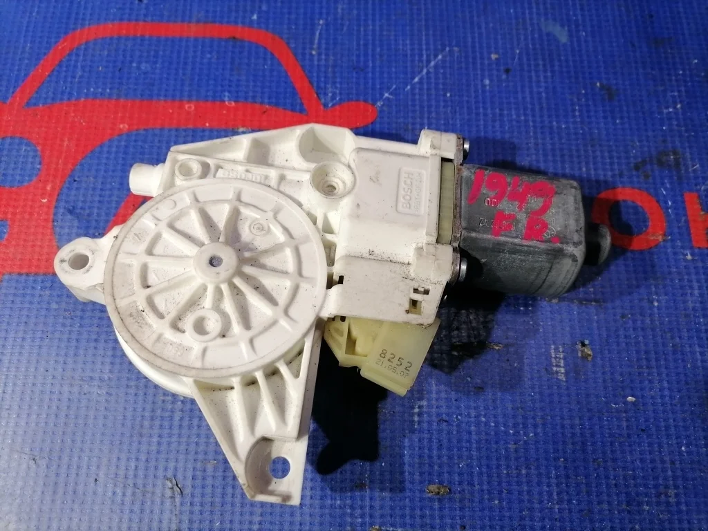 стеклоподъемник MERCEDES-BENZ C-Class W204.041 -