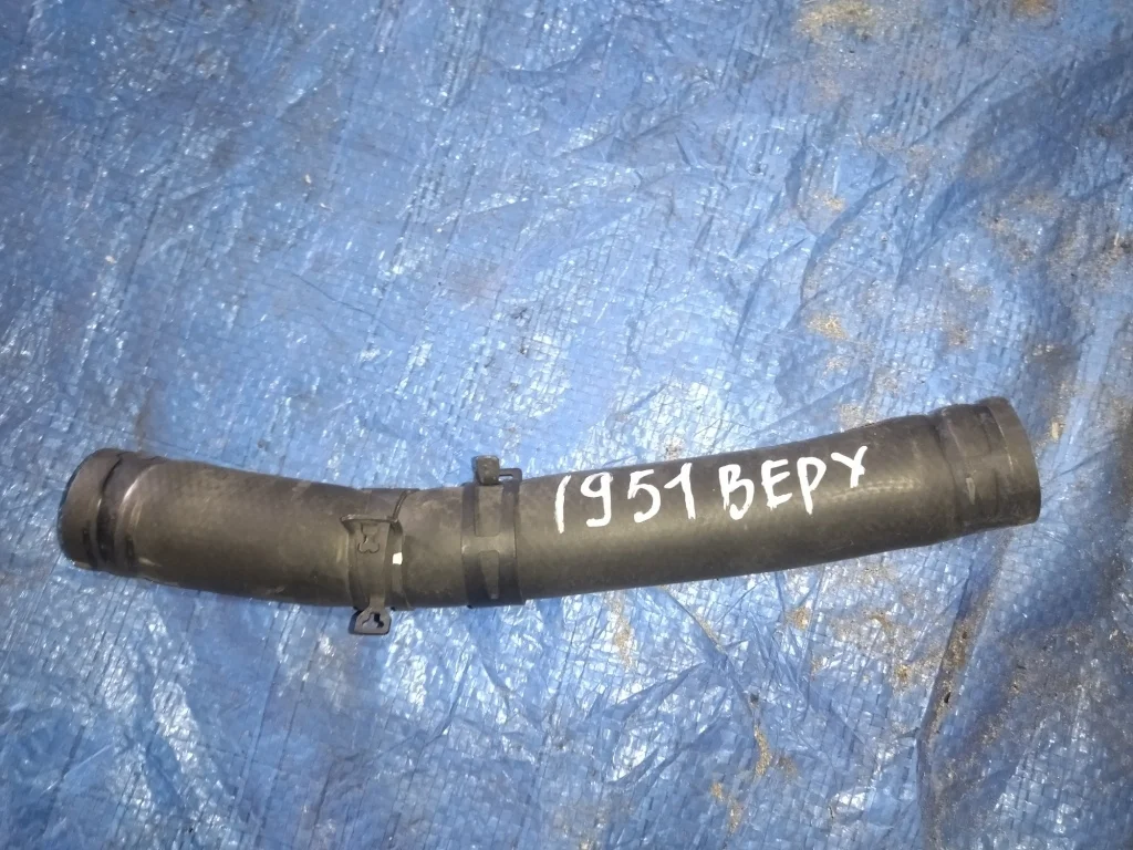 патрубок радиатора MITSUBISHI OUTLANDER CW4W 4B11