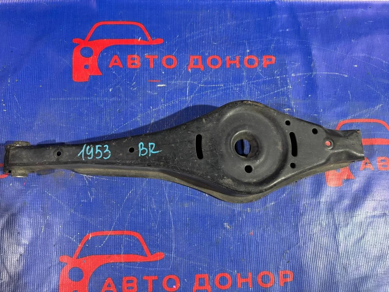 рычаг VOLKSWAGEN TOURAN 1T1 -