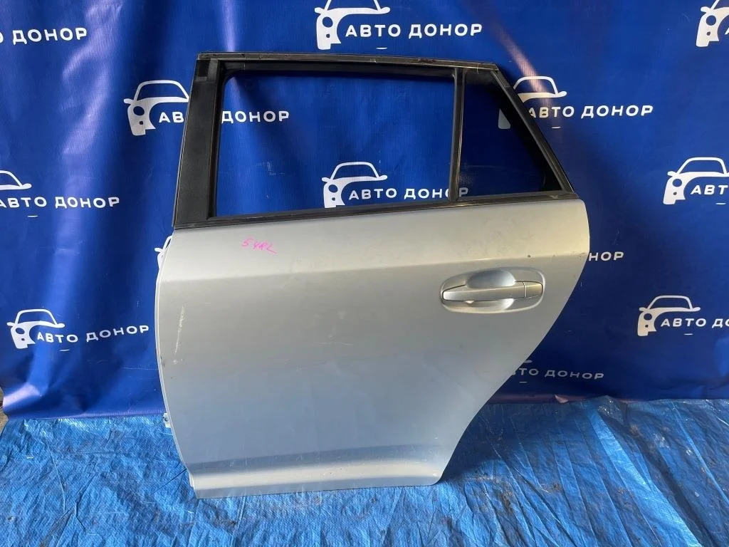 дверь TOYOTA AVENSIS ZRT272 - R 67004-05160