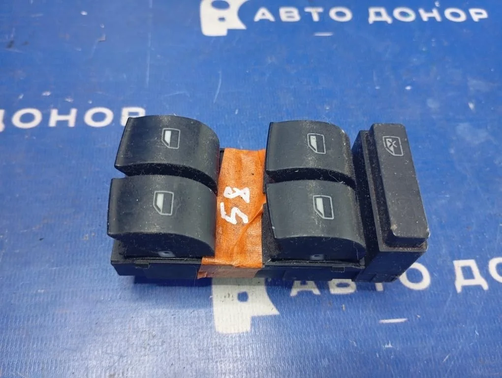 блок управления стеклоподъемниками AUDI A4 8E5 AMB - 8Z0959851F