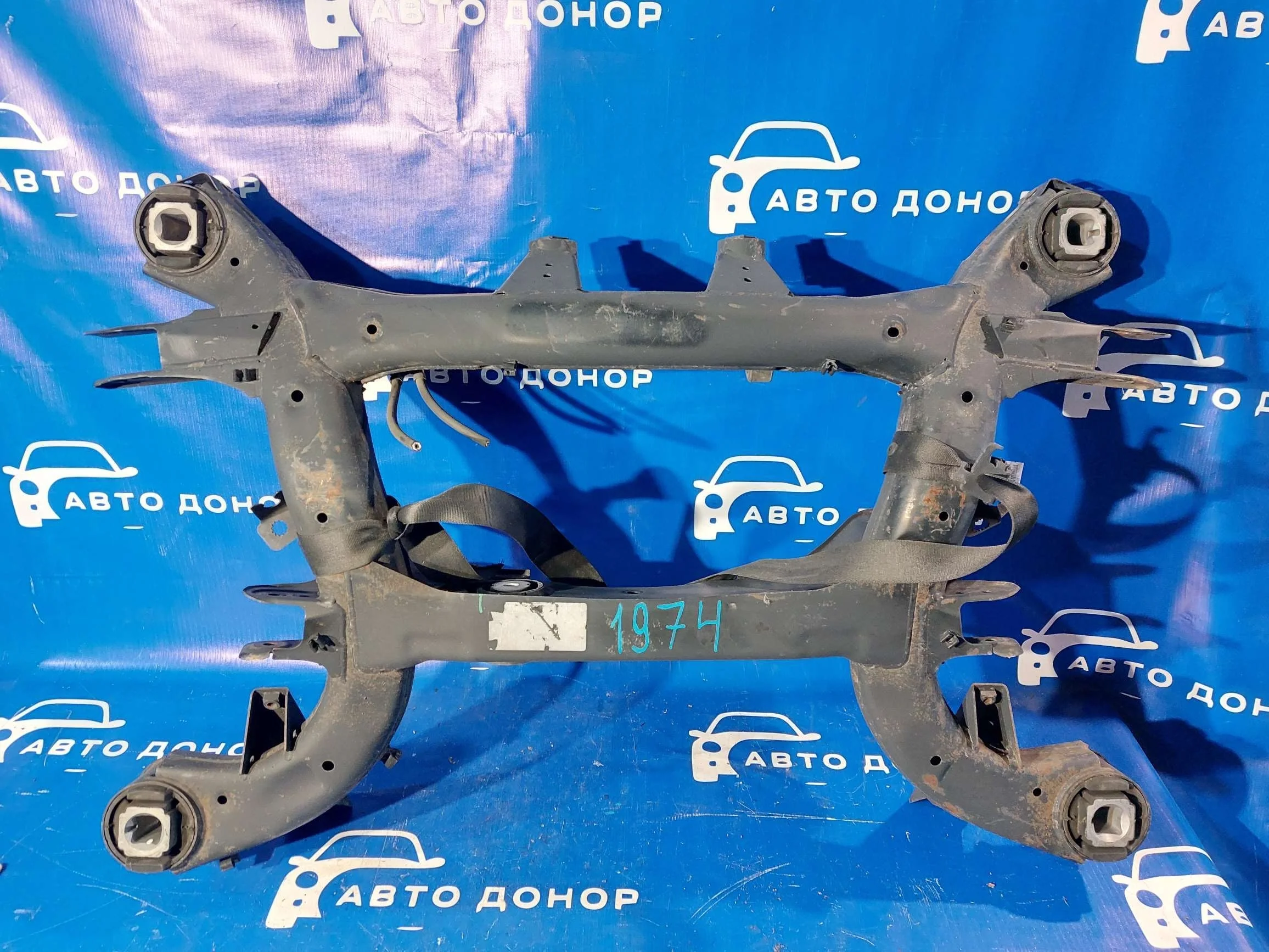 подрамник BMW X5 E70 N52B30