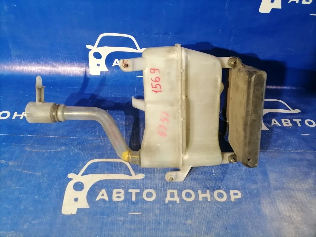 бачок омывателя TOYOTA ARISTO JZS147 -