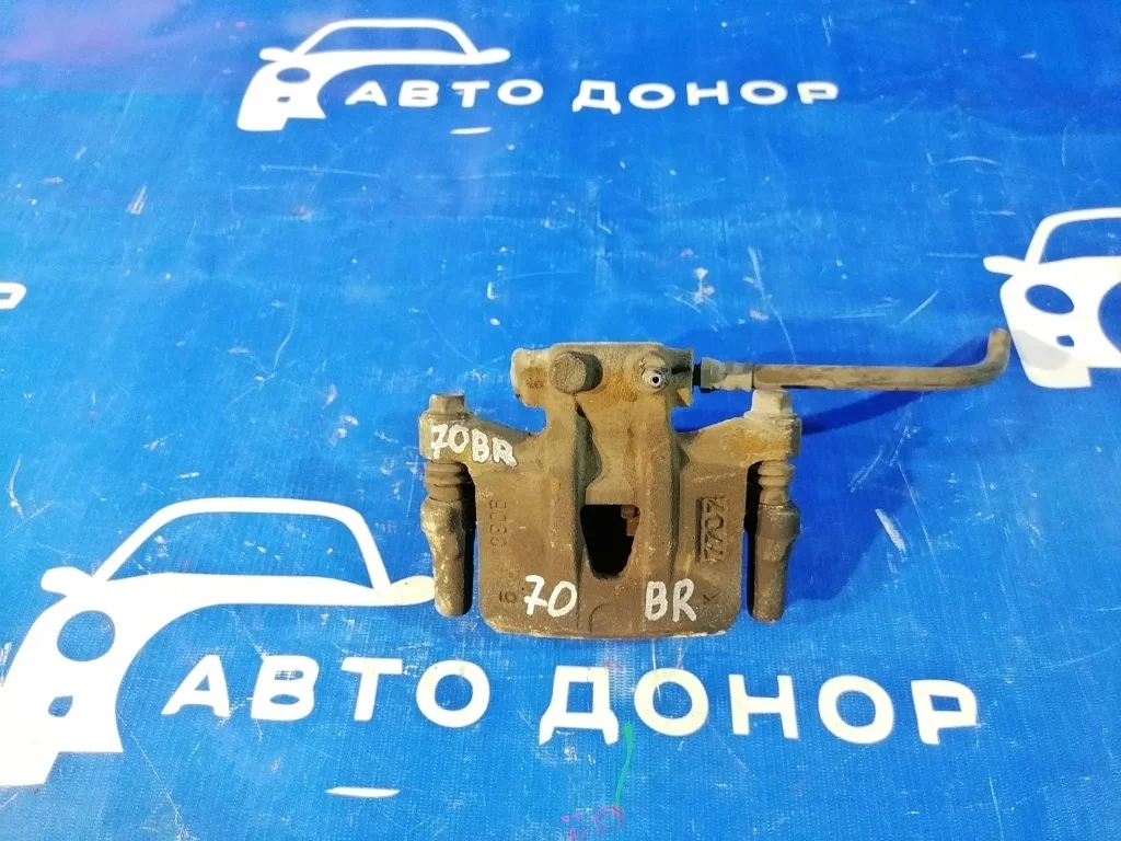 суппорт MITSUBISHI Delica D:5 CV5W 4B12