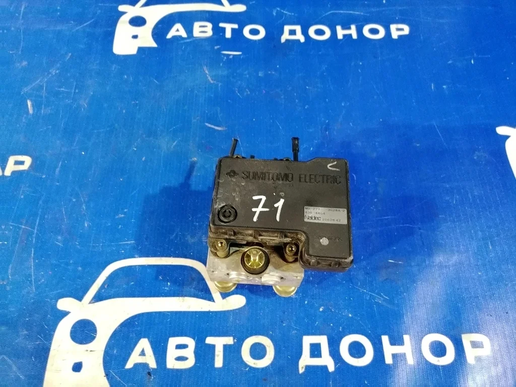 блок abs MAZDA MPV LW3W L3