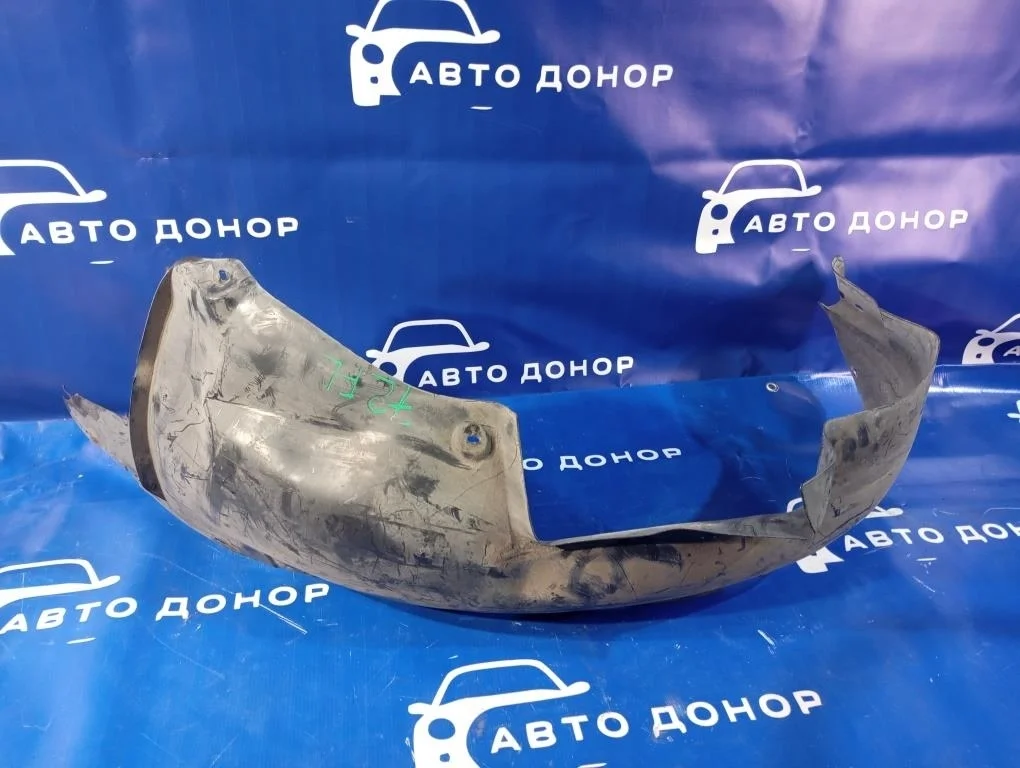 подкрылок VOLKSWAGEN BORA 1J2 AUE