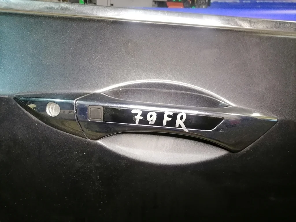 ручка двери HONDA ACCORD CU1 -