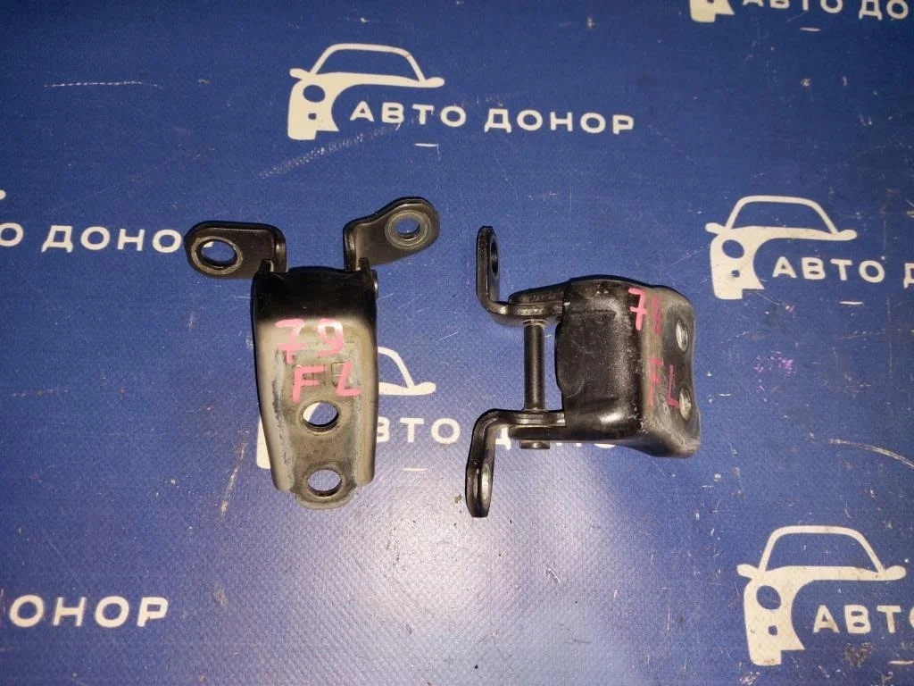 петли двери HONDA ACCORD CU1 -