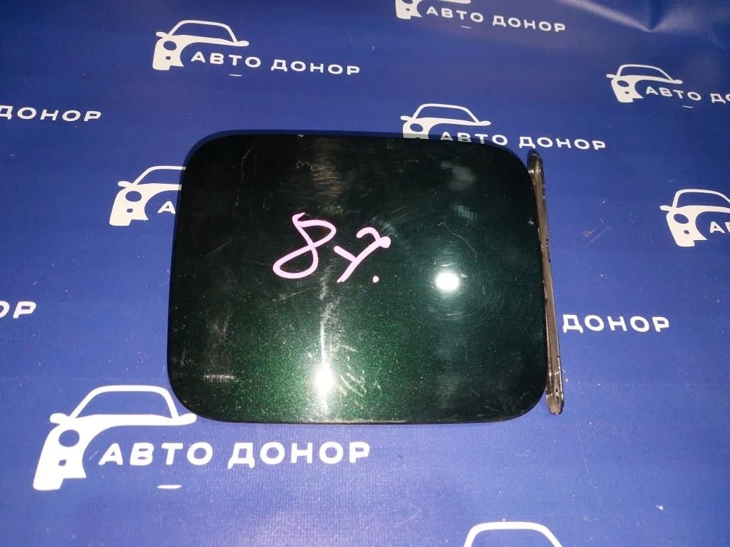 лючок NISSAN ELGRAND E51 VQ35DE