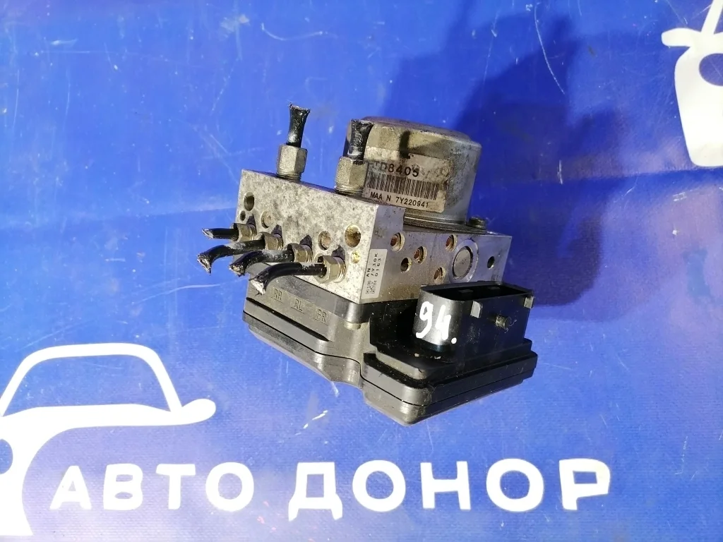 блок abs NISSAN XTRAIL NT31 MR20DE