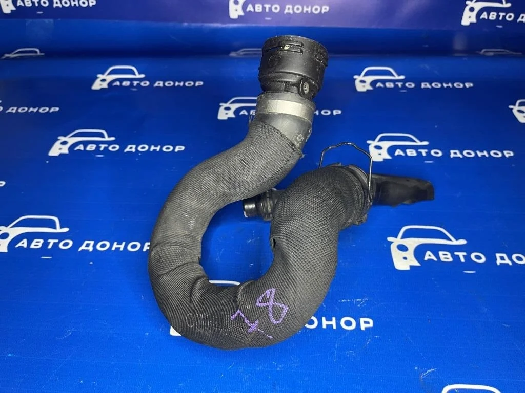 патрубок радиатора AUDI A6 4F2 AUK