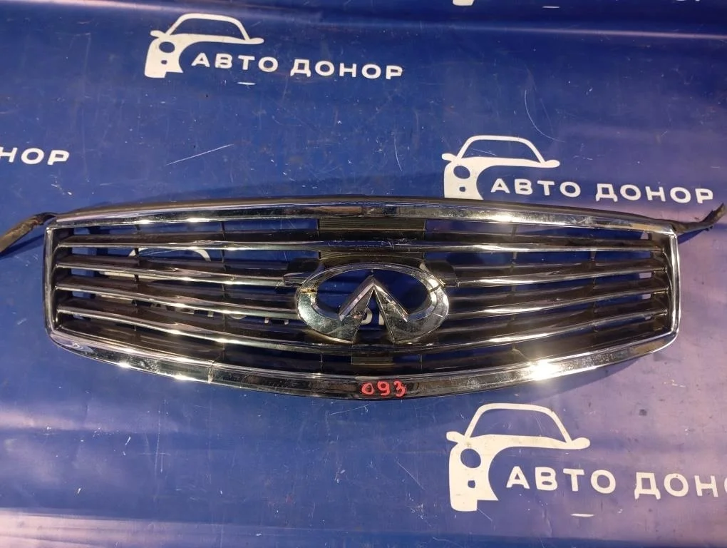 решетка радиатора NISSAN SKYLINE CROSSOVER J50 VQ37VHR