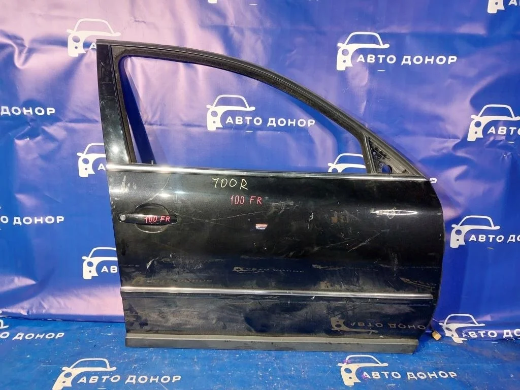 дверь VOLKSWAGEN PASSAT 3B3 -