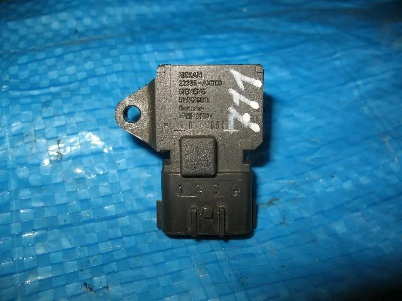 датчик расхода воздуха NISSAN MARCH AK12 CR12DE