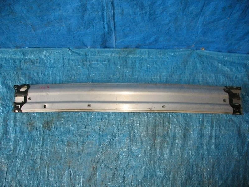 усилитель бампера TOYOTA CAMRY ACV40 -