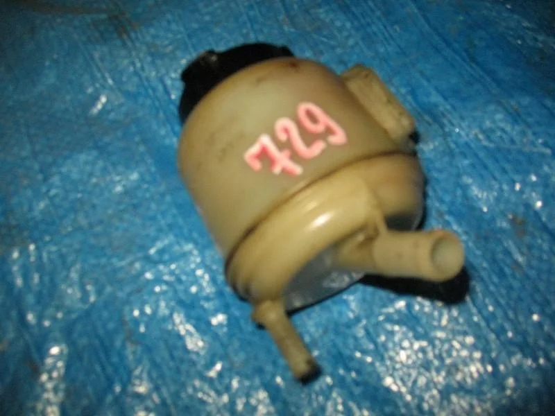 бачок гидроусилителя NISSAN SUNNY FB15 -