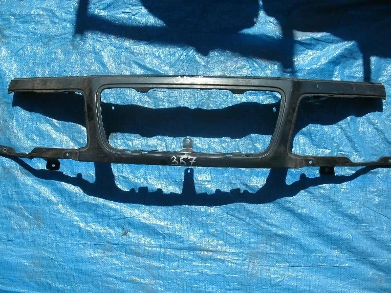 ресничка SUZUKI ESCUDO TD51W -