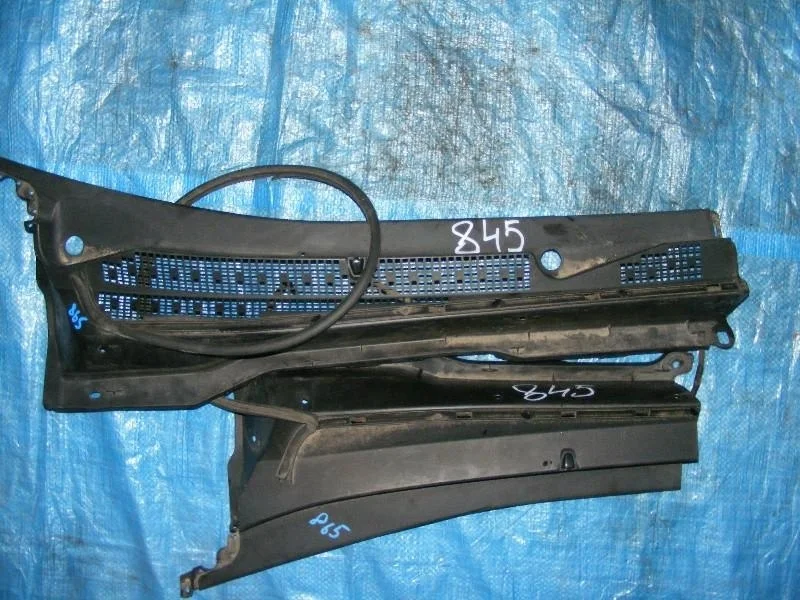 решетка под лобовое стекло HONDA CRV RD5 -