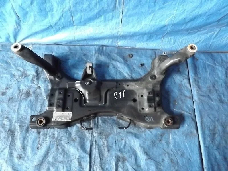 балка под двс FORD FOCUS CB4 -