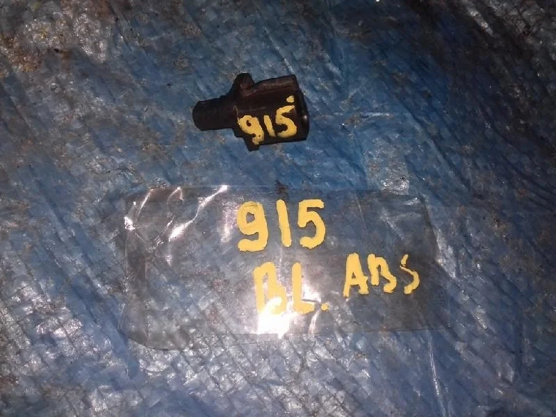 датчик abs MAZDA AXELA BK5P -