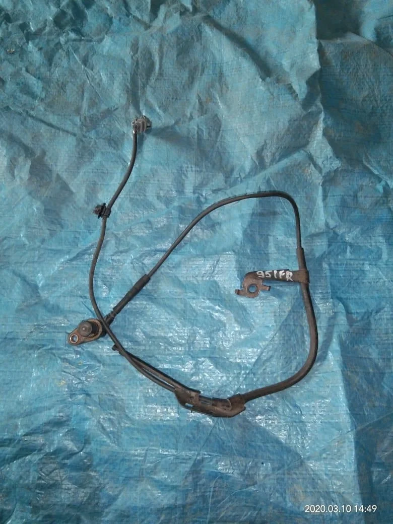 датчик abs TOYOTA RAV4 ACA21 -