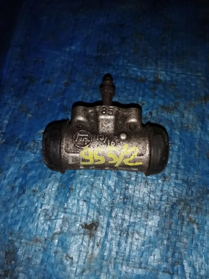 тормозной цилиндр TOYOTA GAIA SXM15 -