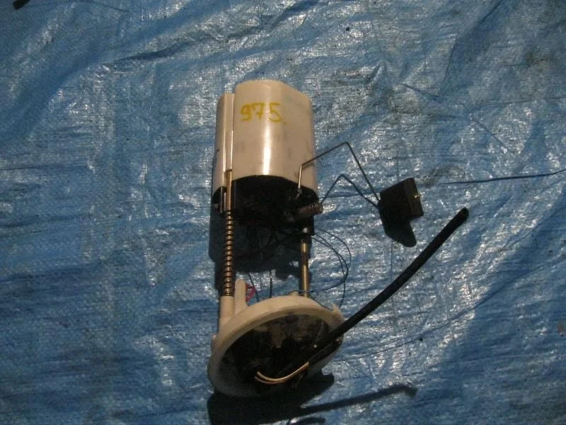 бензонасос BMW 1-Series E87 N45B16A