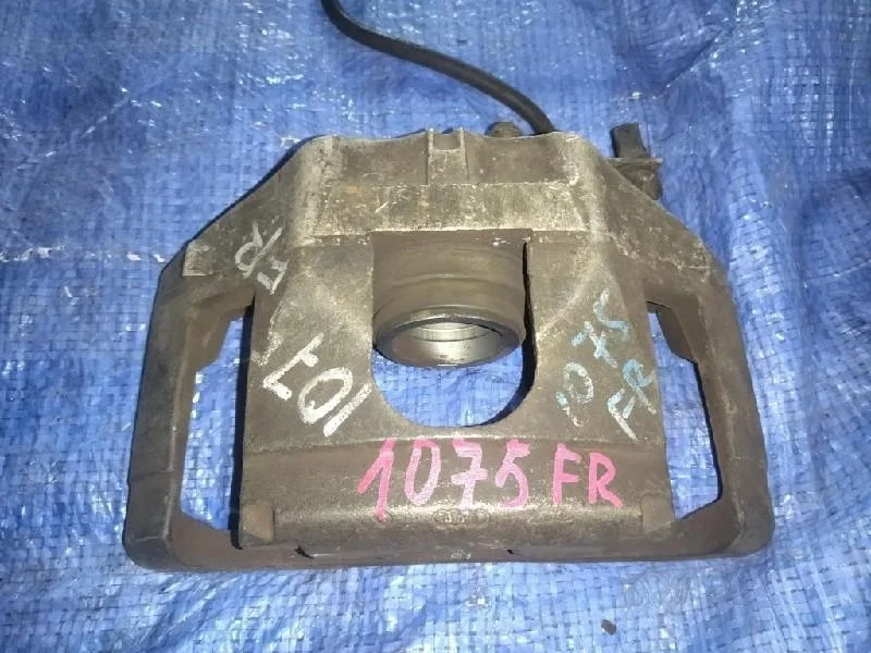 суппорт AUDI A6 ALLROAD QUATTRO 4B ARE, BES