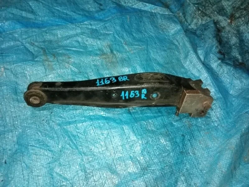 рычаг LEXUS GS430 UZS190 -