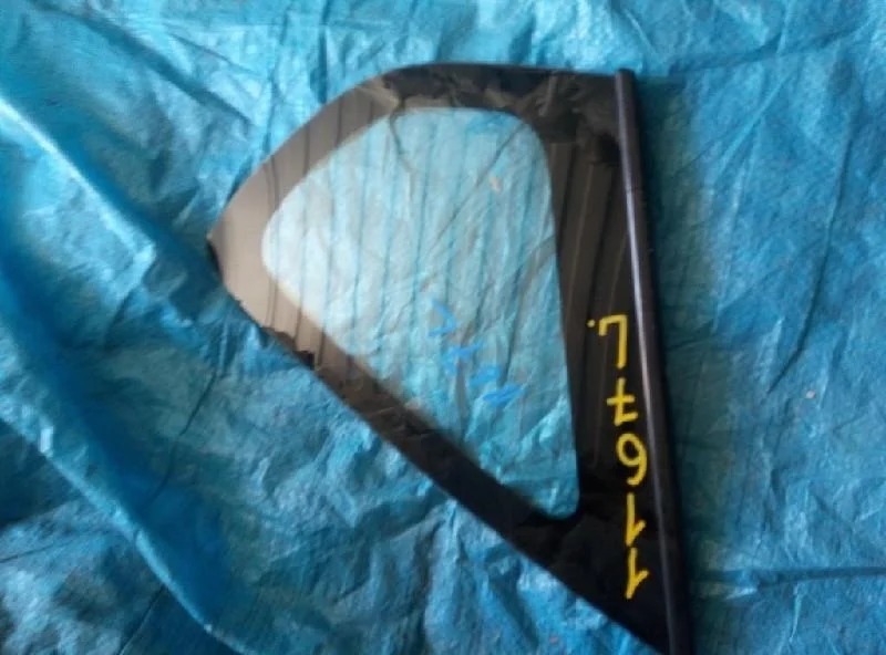 стекло боковое глухое SUBARU IMPREZA GH2 - R 65209FG010