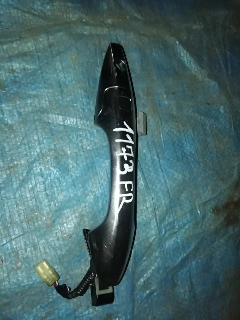 ручка двери HONDA ACCORD CL7 -