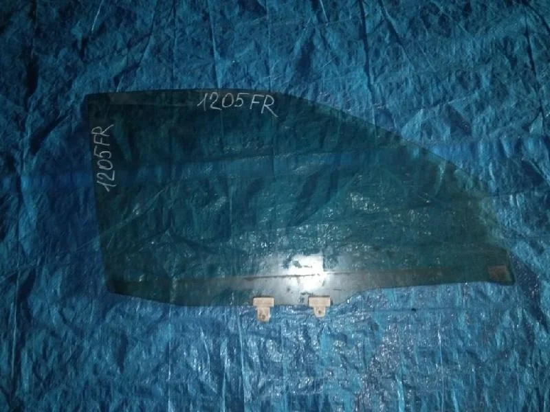 стекло NISSAN XTRAIL NT30 -