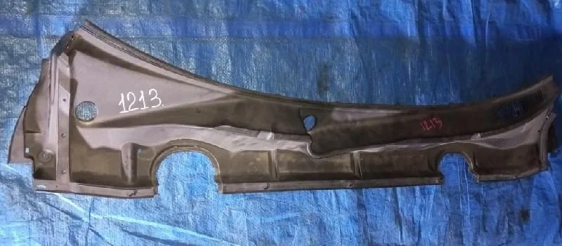 решетка под лобовое стекло TOYOTA RAV4 ACA31W -