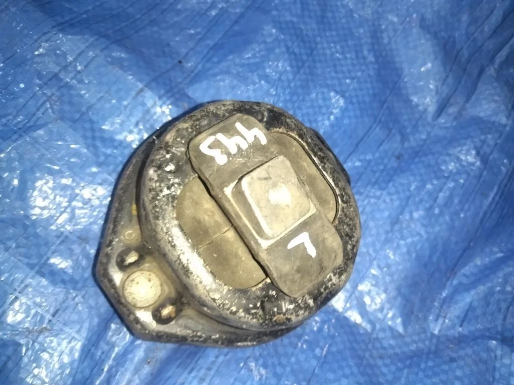 подушка двигателя BMW 7-Series E65 N62B44