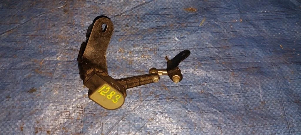 датчик положения кузова BMW 7-Series E65 N62B44