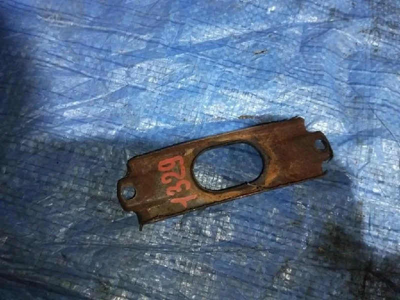 крепление аккумулятора HONDA TORNEO CF4 -