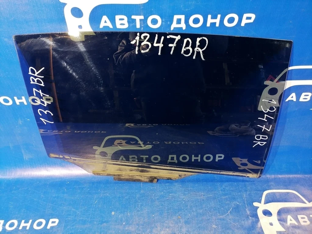 стекло SUBARU IMPREZA GP2 -