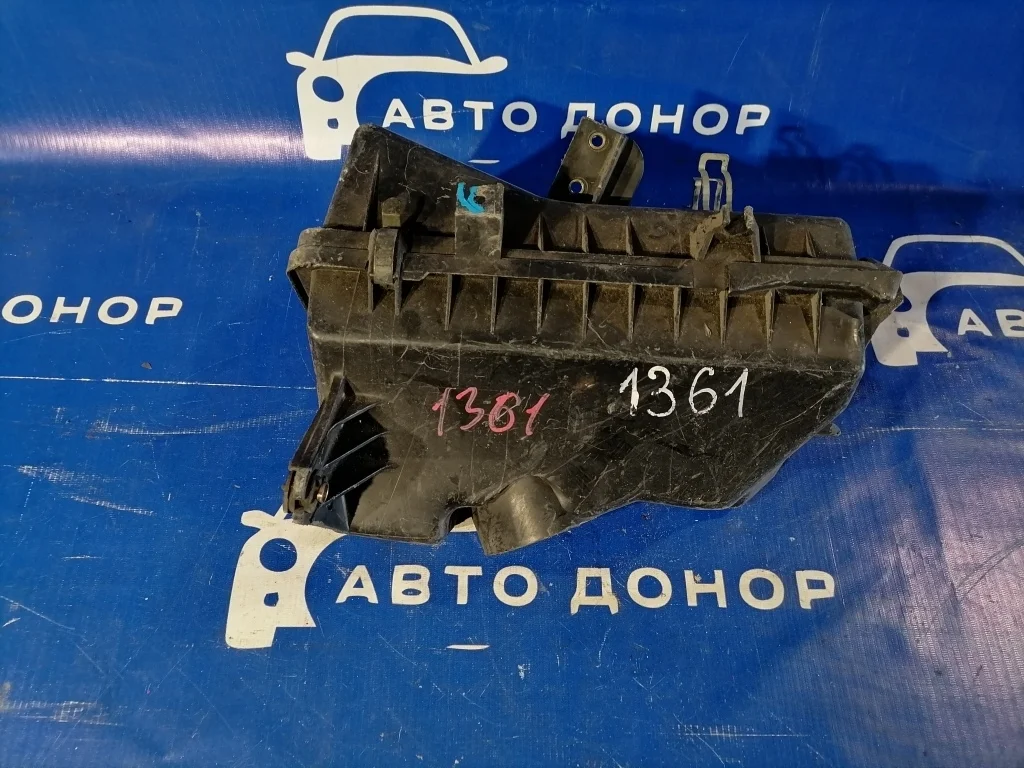 корпус воздушного фильтра MAZDA MPV LWEW FS