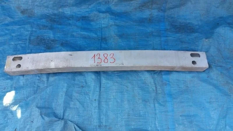 усилитель бампера NISSAN TEANA J31 -