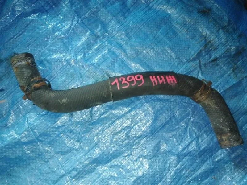 патрубок радиатора TOYOTA SPRINTER AE100 5AFE